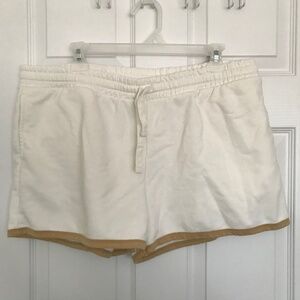 HBC Stripes Shorts XL White Tan